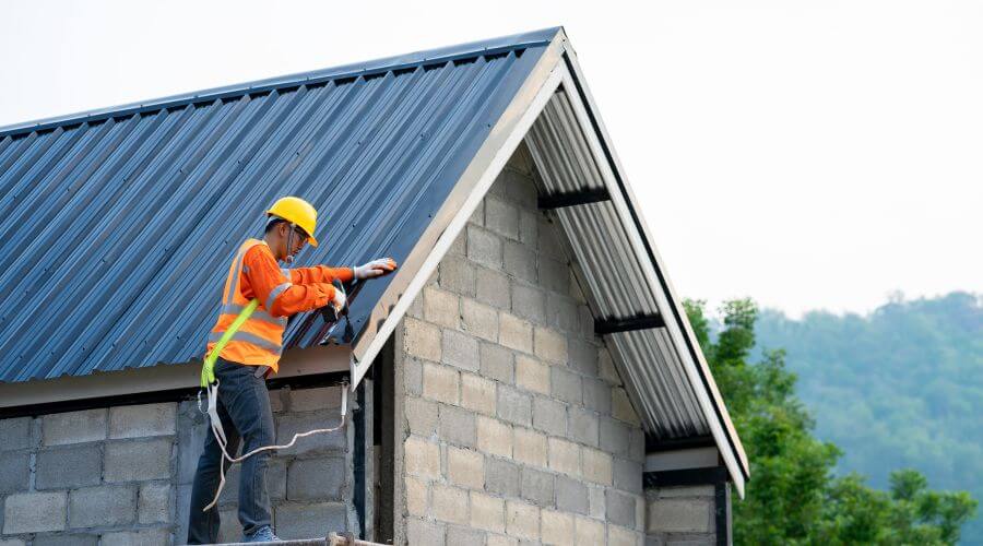 Professional gutter cleaning in Meyersdale, PA